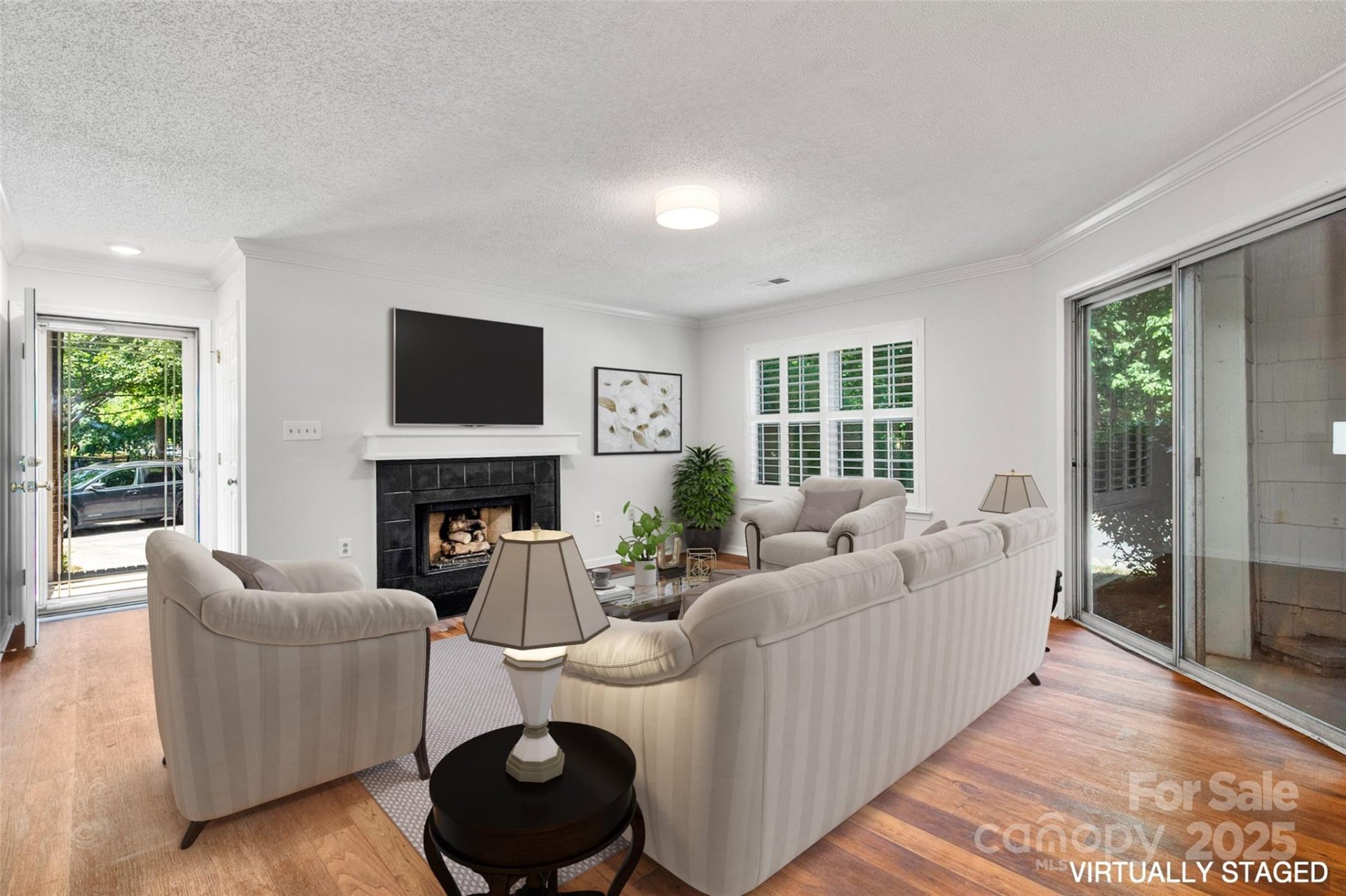 Property image 4 at 5007 Sharon Road, Charlotte, NC 28210