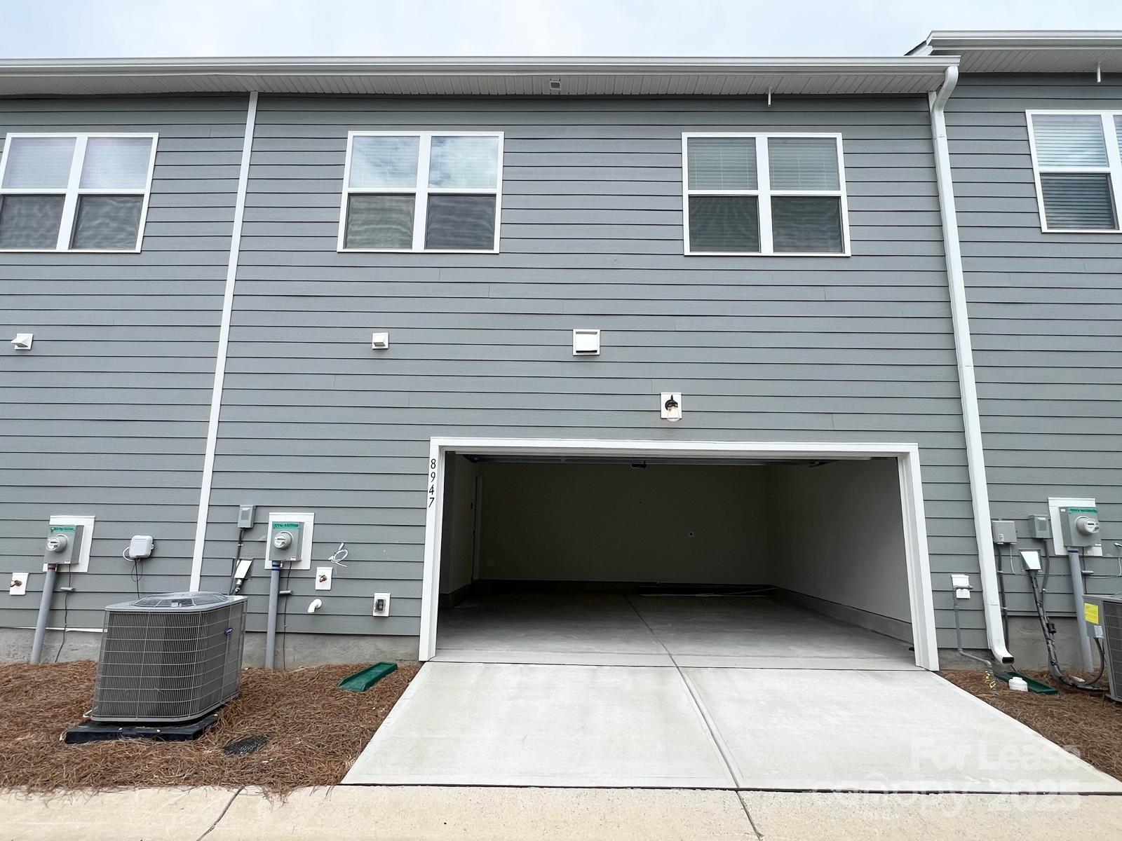 Property image 3 at 8947 Nettleton Avenue, Charlotte, NC 28215