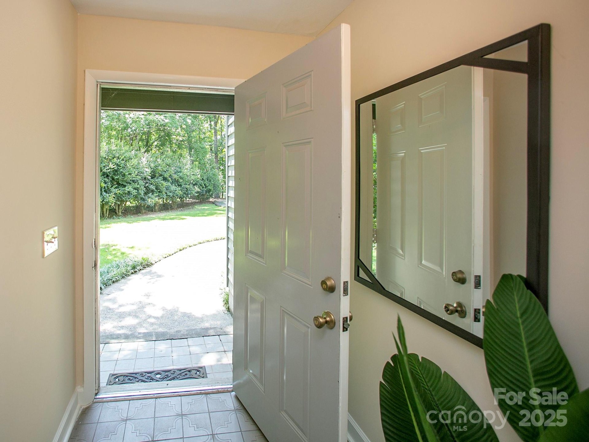 Property image 4 at 10401 Andiron Drive, Matthews, NC 28105