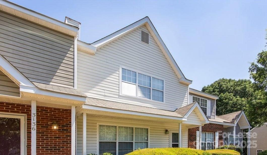 Property image 1 at 3134 Summercroft Lane, Charlotte, NC 28269