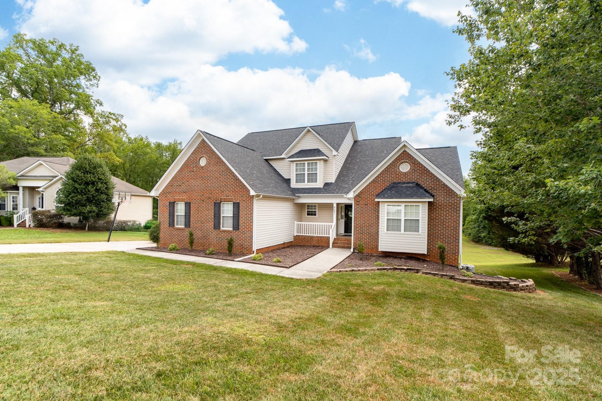 221 Deerfield Drive