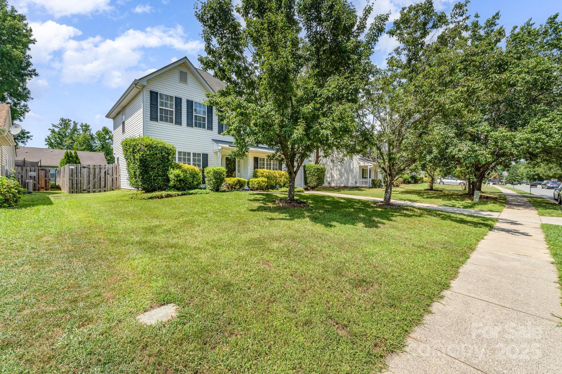 Property image 5 at 10506 Gold Pan Road, Charlotte, NC 28215
