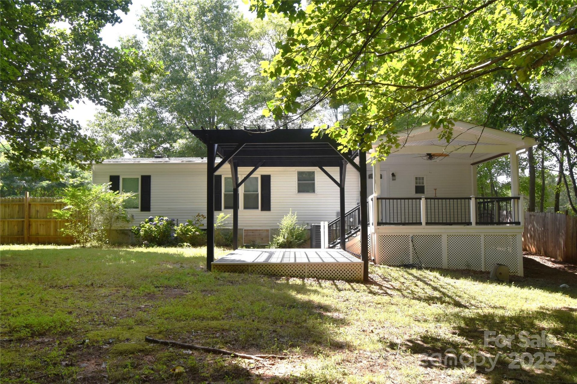 Property image 5 at 6264 Burnhurst Lane, Denver, NC 28037