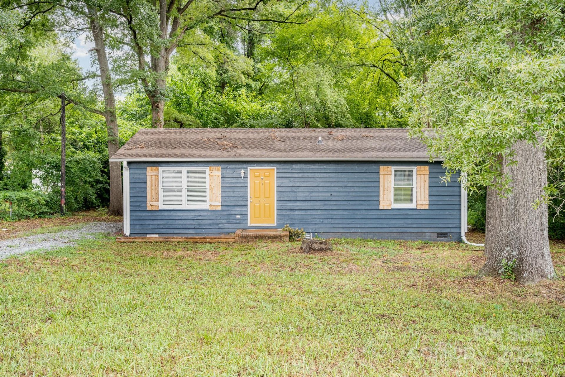 Property image 1 at 129 Morris Drive, Harrisburg, NC 28075