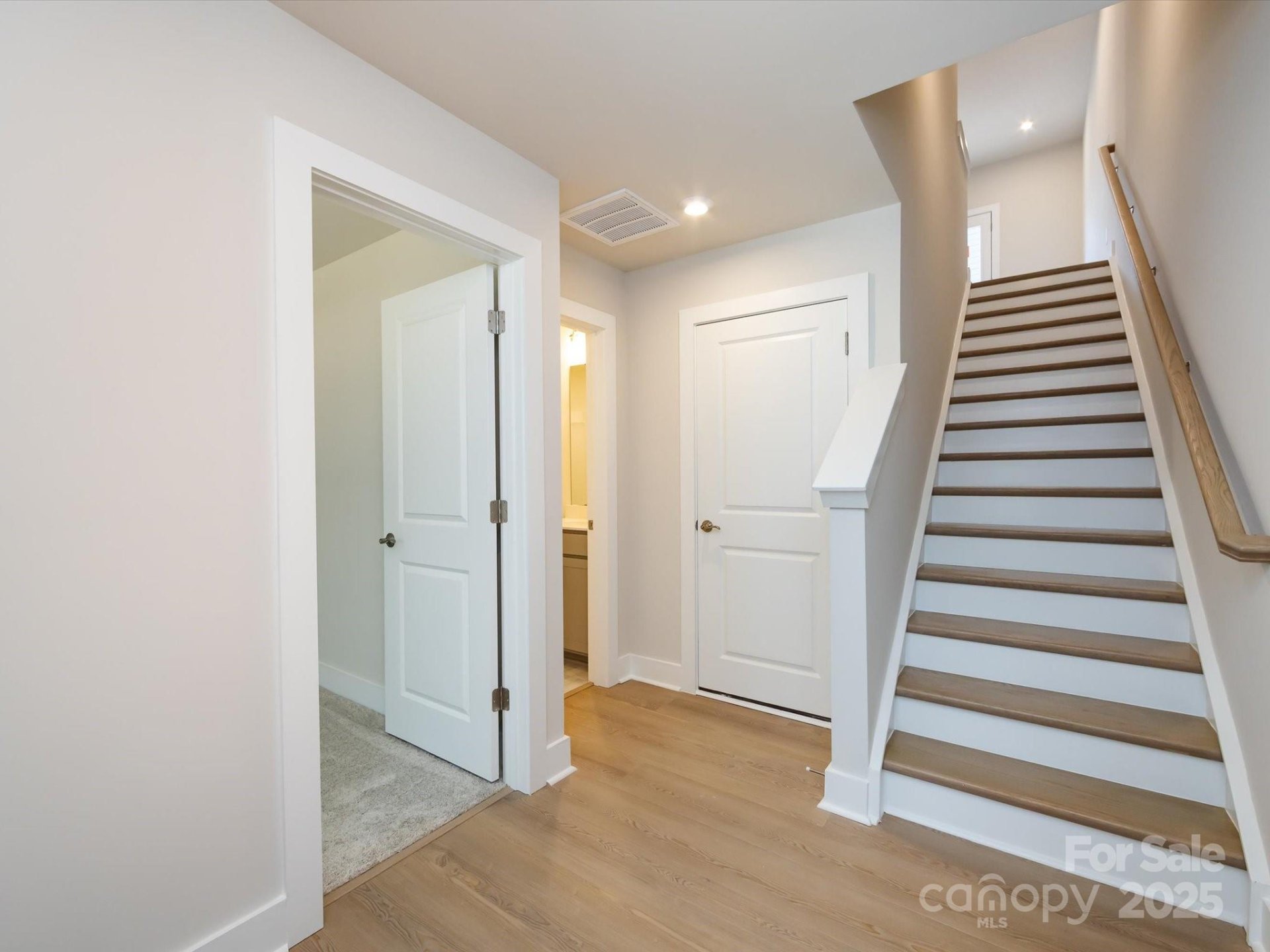 Property image 3 at 7008 Impulse Court, Charlotte, NC 28205