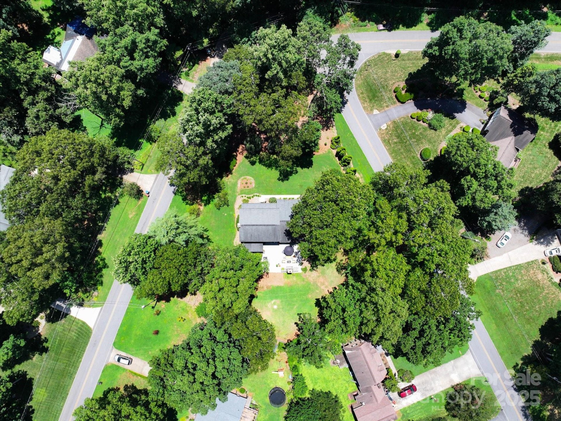 Property image 2 at 1496 Hardwood Circle, Newton, NC 28658