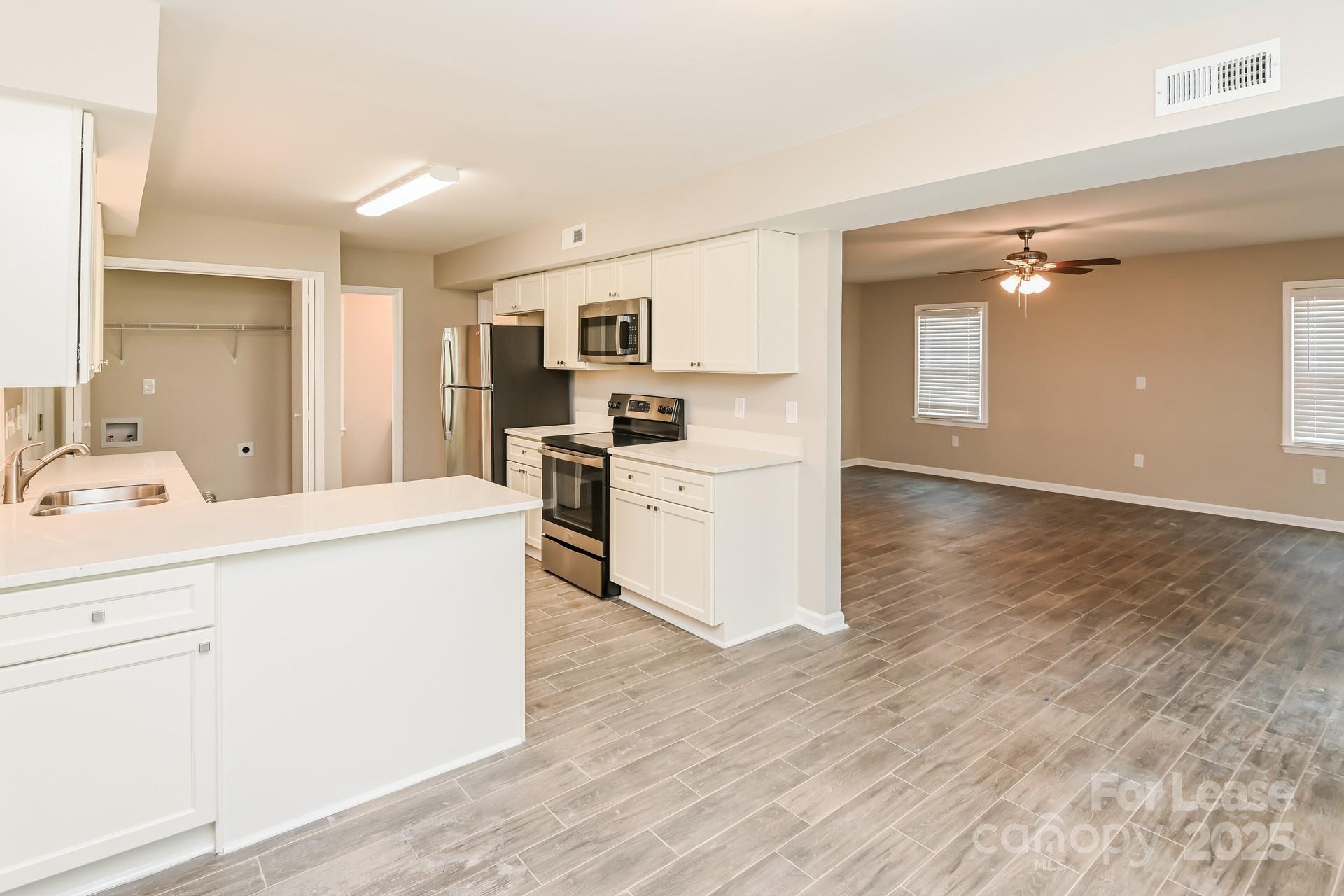 Property image 5 at 5311 Caradon Drive, Charlotte, NC 28227