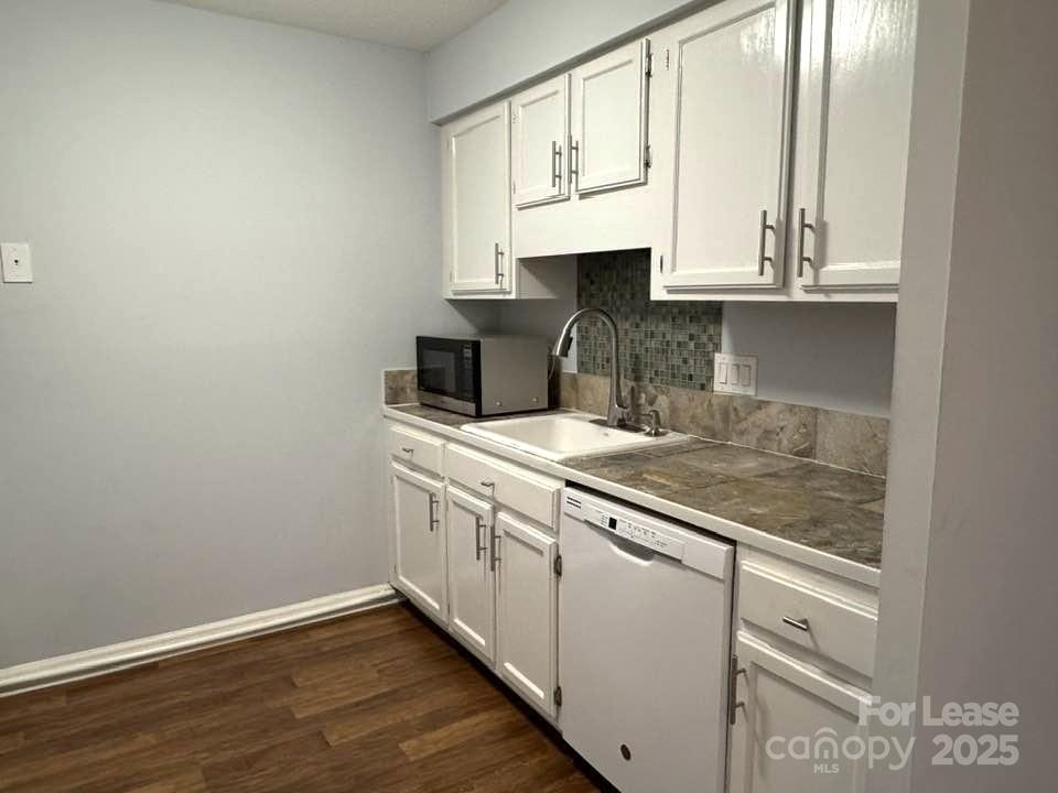 Property image 3 at 3139 Heathstead Place, Charlotte, NC 28210