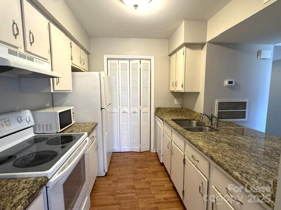 Property image 2 at 11157 Harrowfield Road, Charlotte, NC 28226