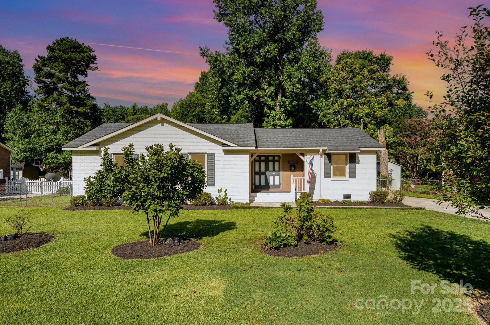 Property image 2 at 1208 Berkshire Drive, Kannapolis, NC 28081