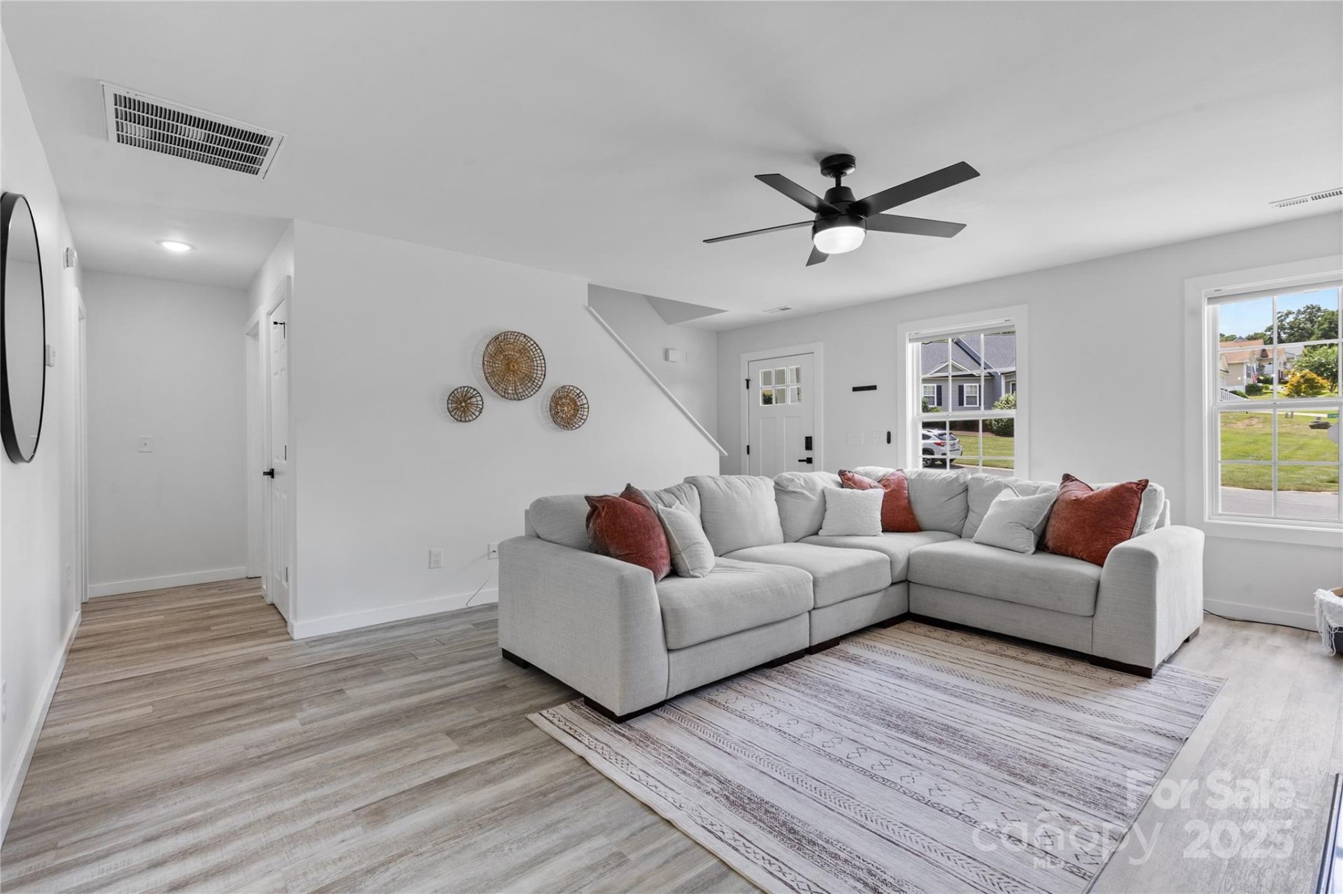 Property image 3 at 1527 Meadow Glen Lane, Rock Hill, SC 29730