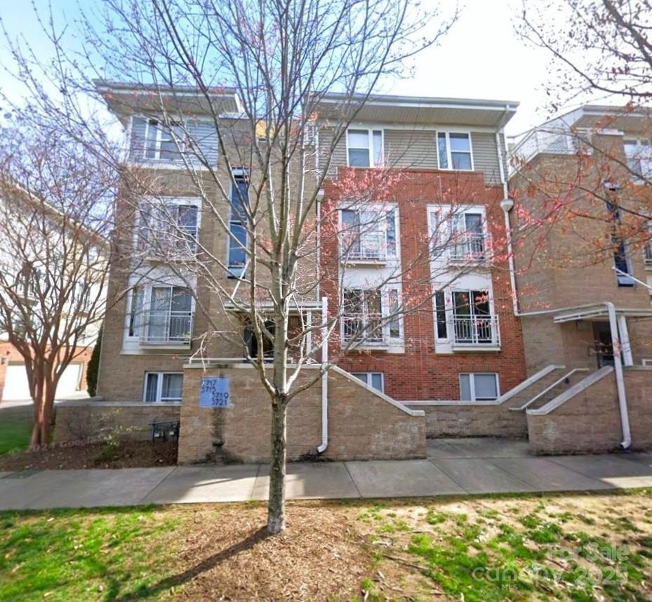 Property image 1 at 3721 Picasso Court, Charlotte, NC 28205