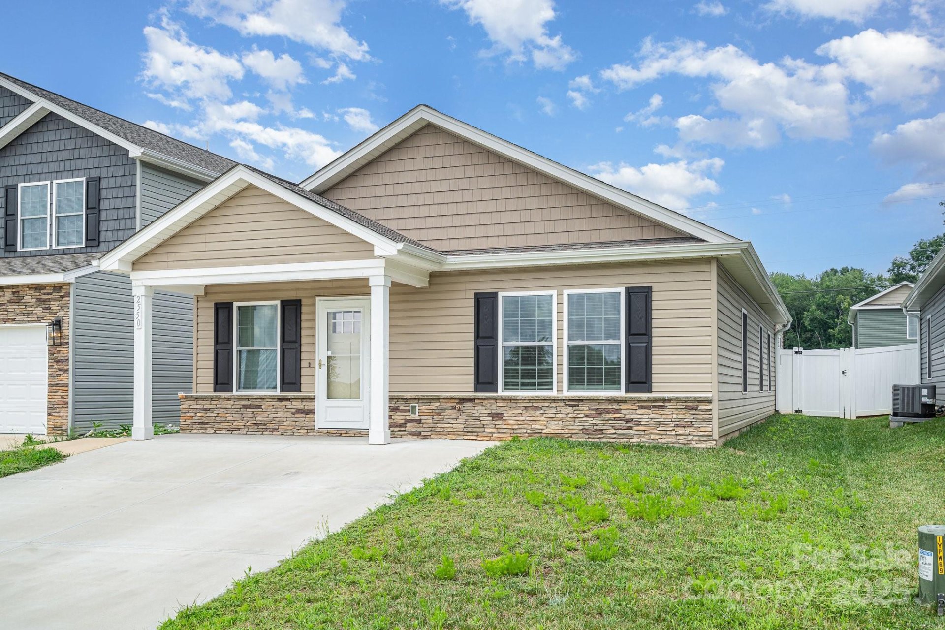 Property image 3 at 2550 Snow Creek Road, Hickory, NC 28601