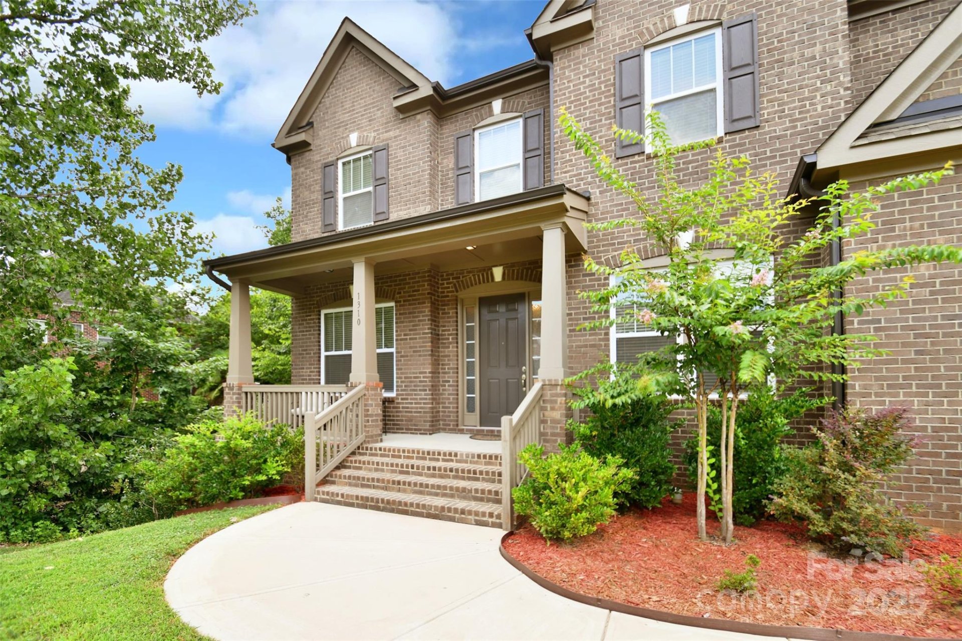 Property image 3 at 1310 Bershire Lane, Charlotte, NC 28262