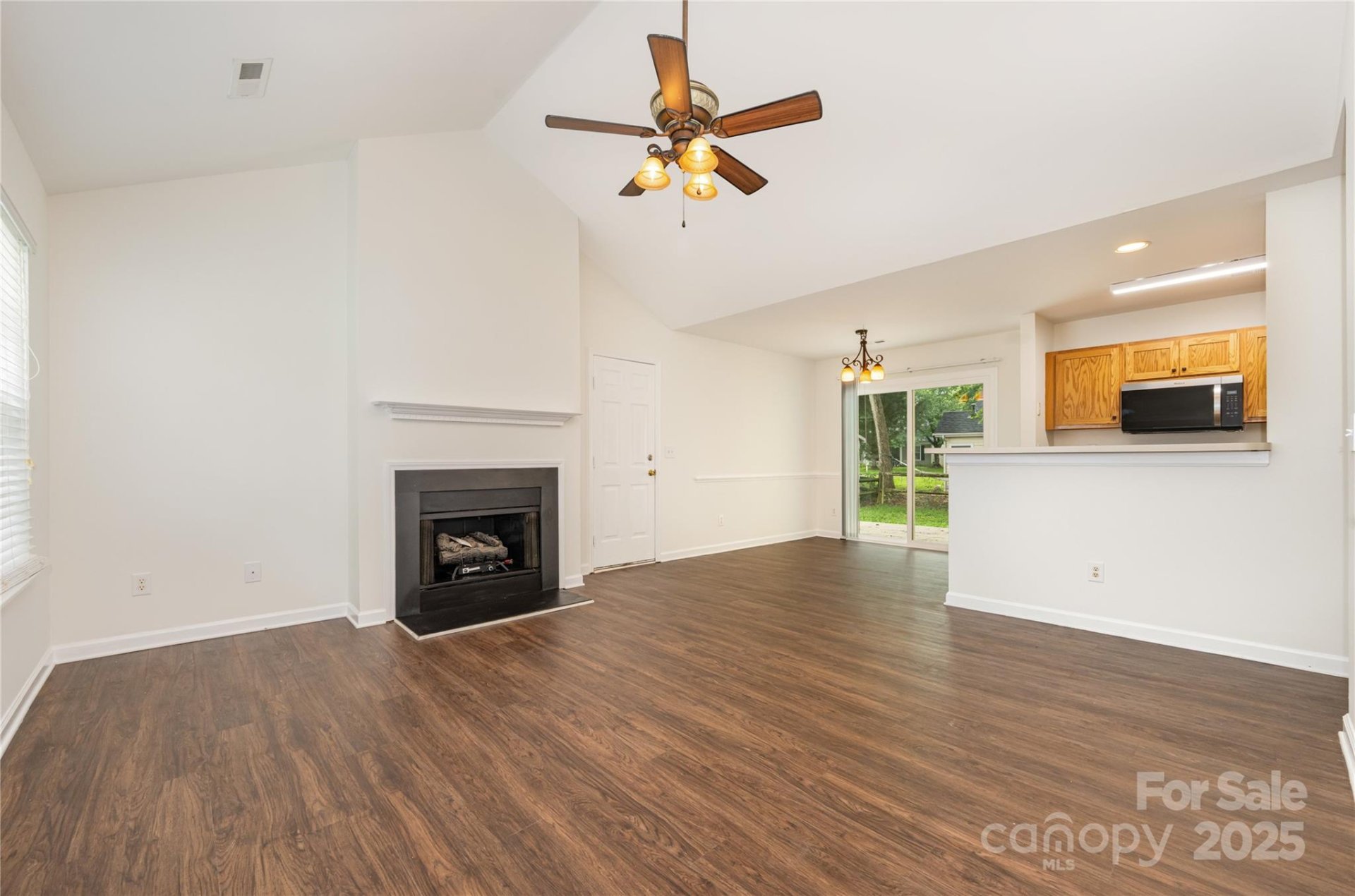 Property image 5 at 306 Cedarcroft Drive, Mooresville, NC 28115