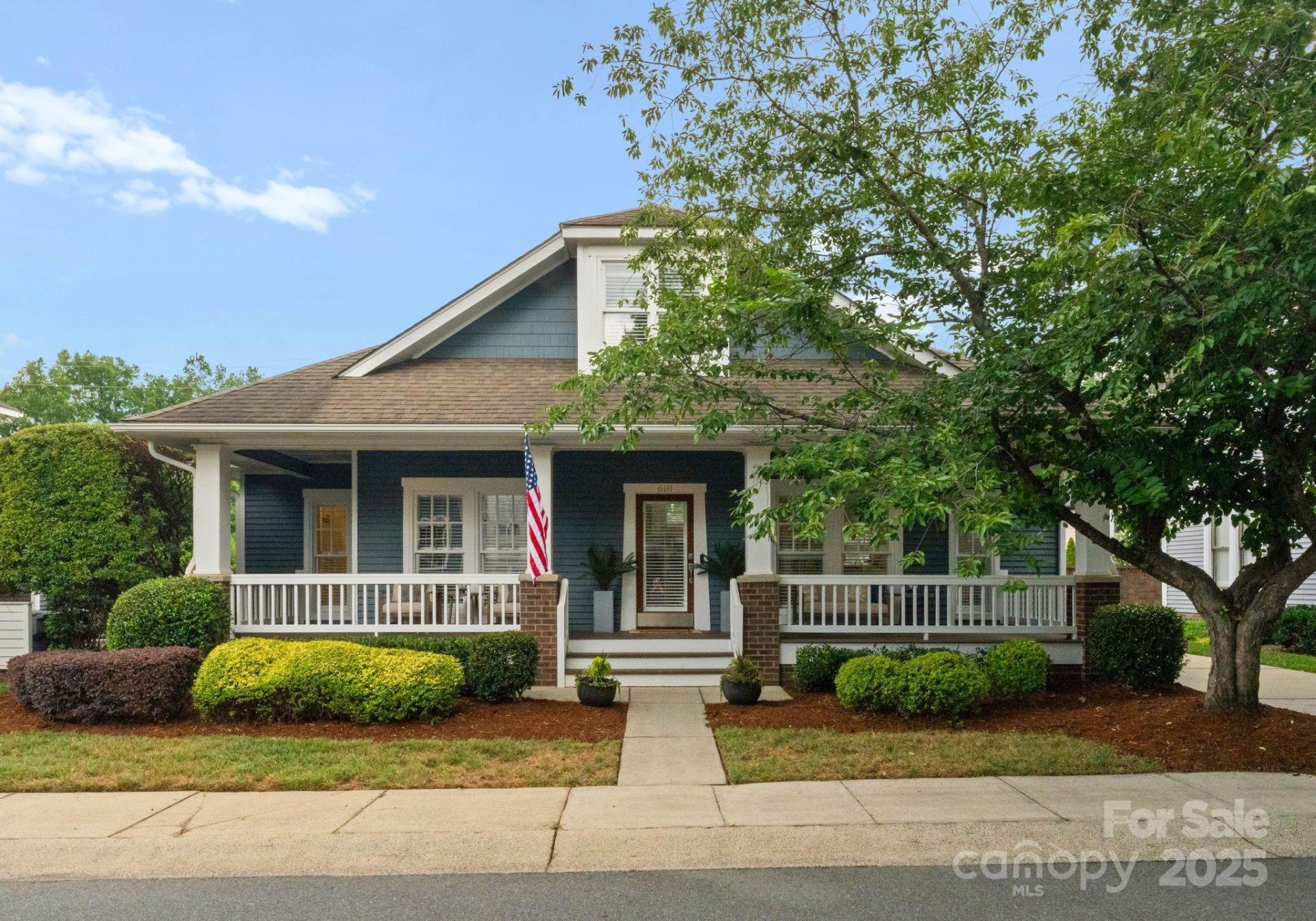 Property image 2 at 618 Olmsted Park Place, Charlotte, NC 28203