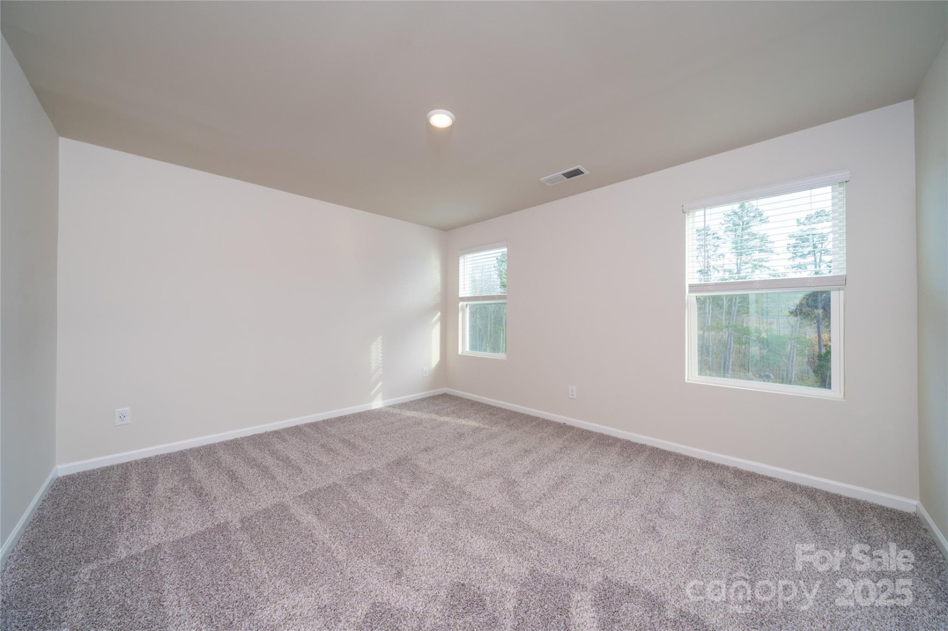 Property image 4 at 4159 Summit Woods Drive, Charlotte, NC 28216