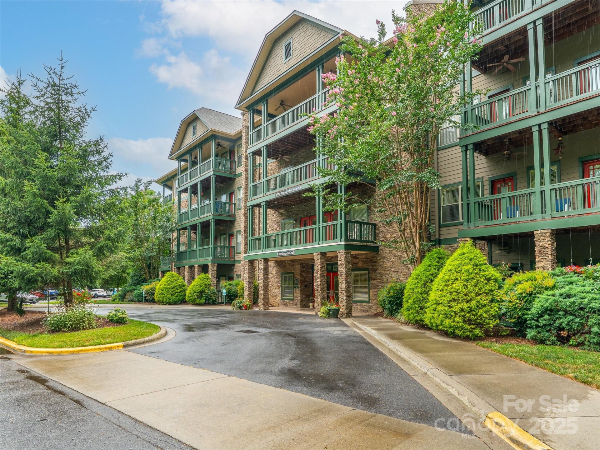 Property image 4 at 9 Kenilworth Knoll, Asheville, NC 28805