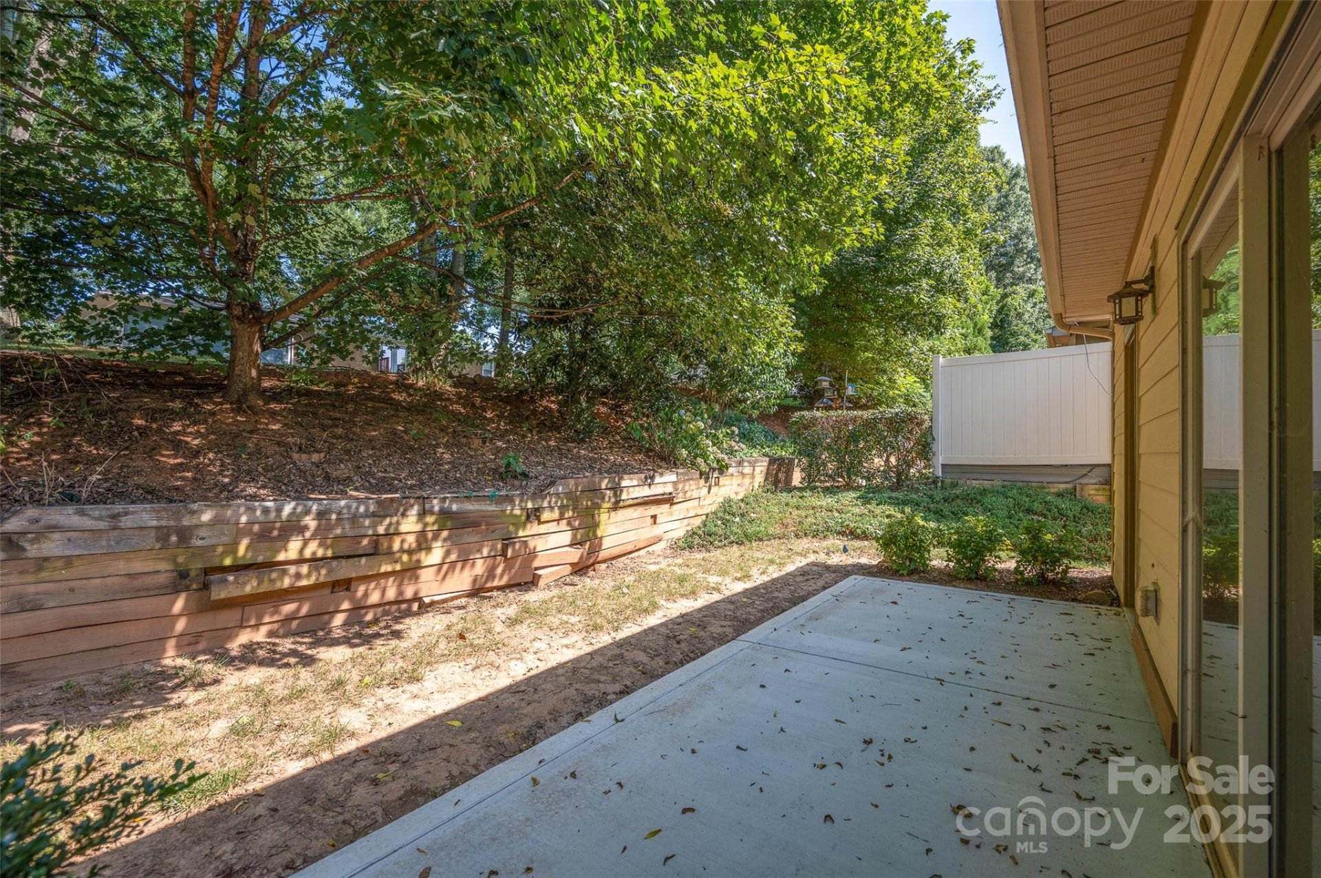 Property image 4 at 102 Coral Lane, Mooresville, NC 28117