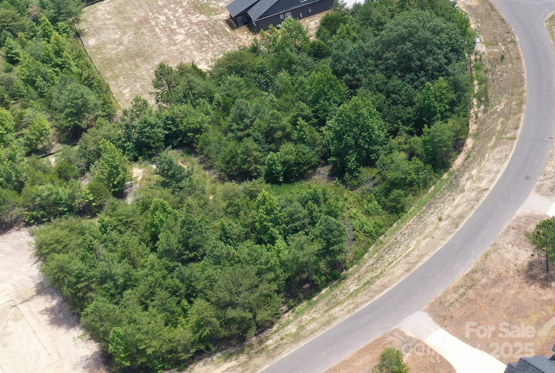 3070 Meadowcrest Drive