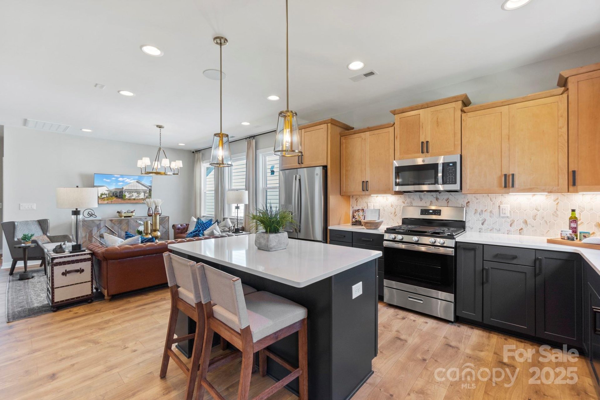 468 Sunharvest Lane