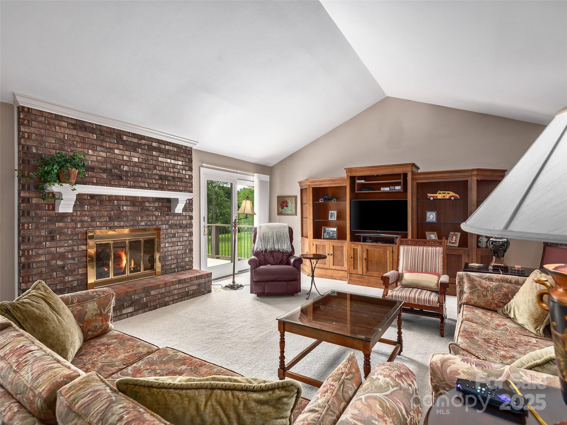 Property image 3 at 30 Beaumont Drive, Hendersonville, NC 28739
