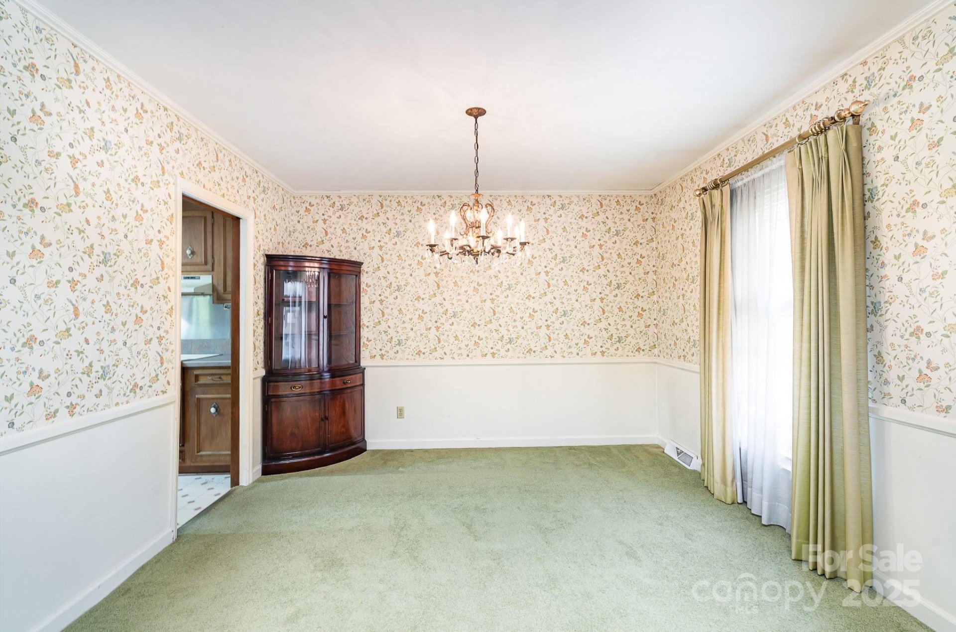 Property image 3 at 216 Chadmore Drive, Charlotte, NC 28270