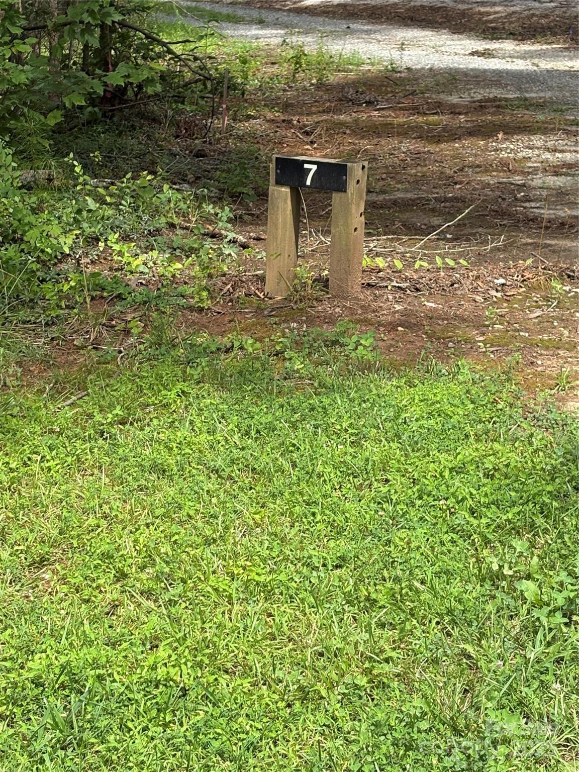 Property image 4 at 7 Misty Mountain Drive, Nebo, NC 28761