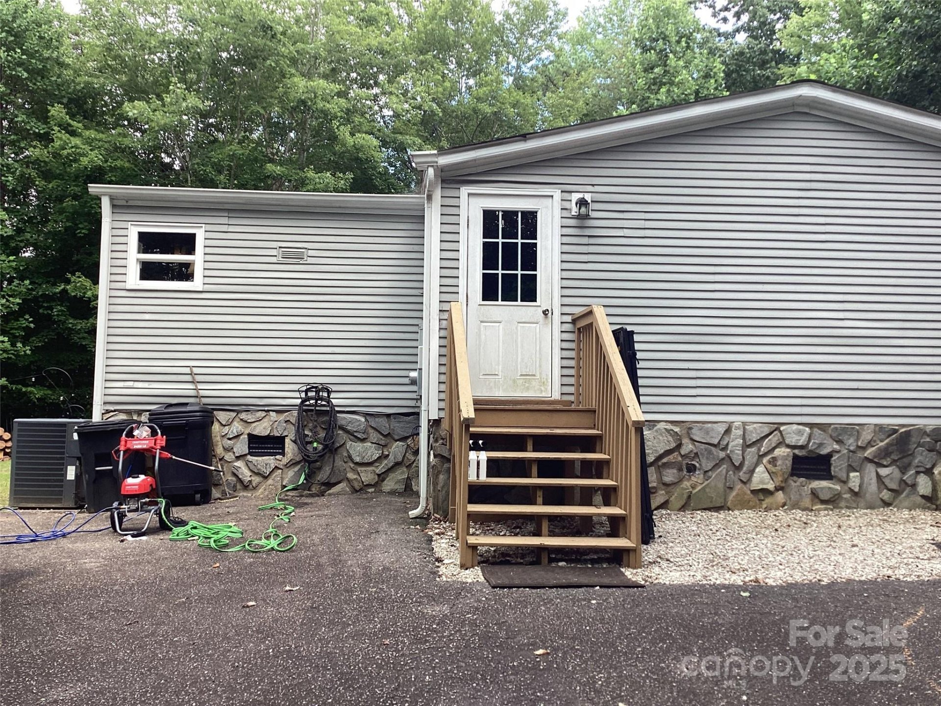 Property image 5 at 7 Misty Mountain Drive, Nebo, NC 28761