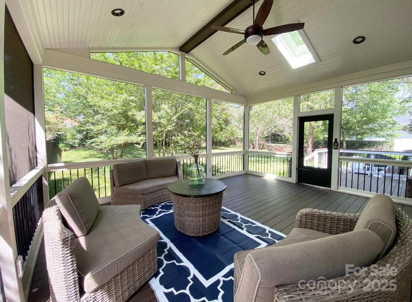 Property image 4 at 10443 Kenlauren Terrace, Charlotte, NC 28210