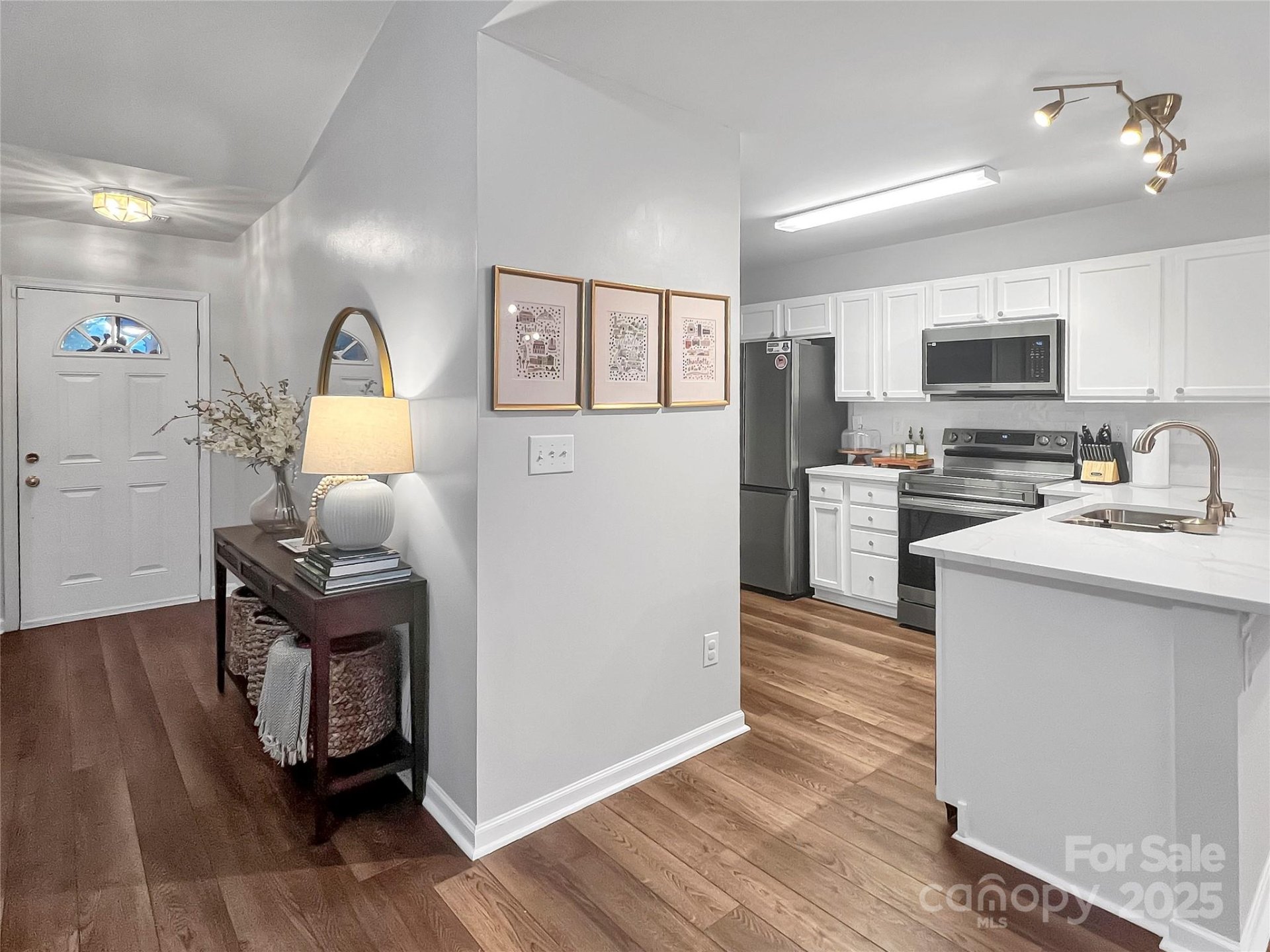 Property image 3 at 200 Edinburgh Court, Mount Holly, NC 28120
