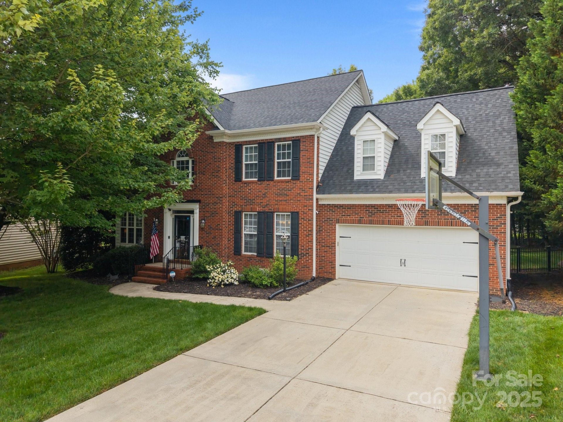 Property image 2 at 6932 Curlee Court, Charlotte, NC 28277