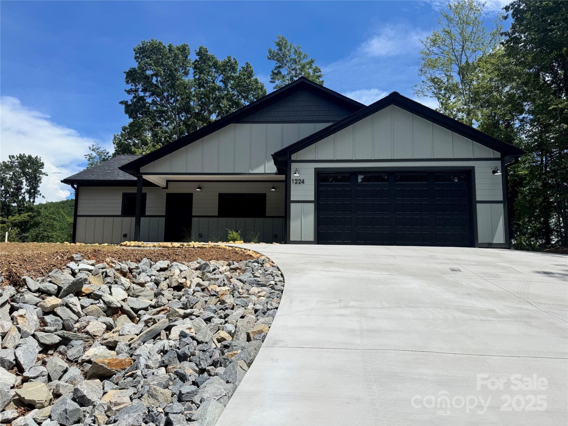 Property image 1 at 1224 Haven Heights Drive, Marion, NC 28752