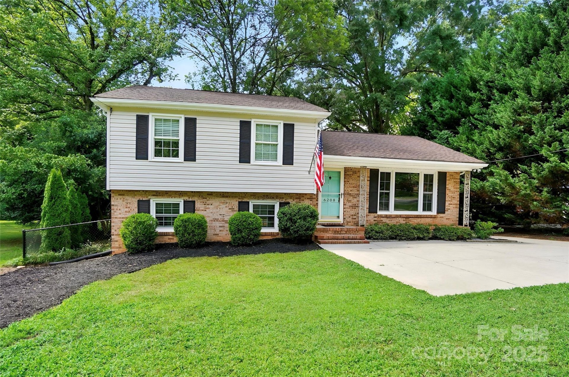 Property image 1 at 6208 Colchester Place, Charlotte, NC 28210