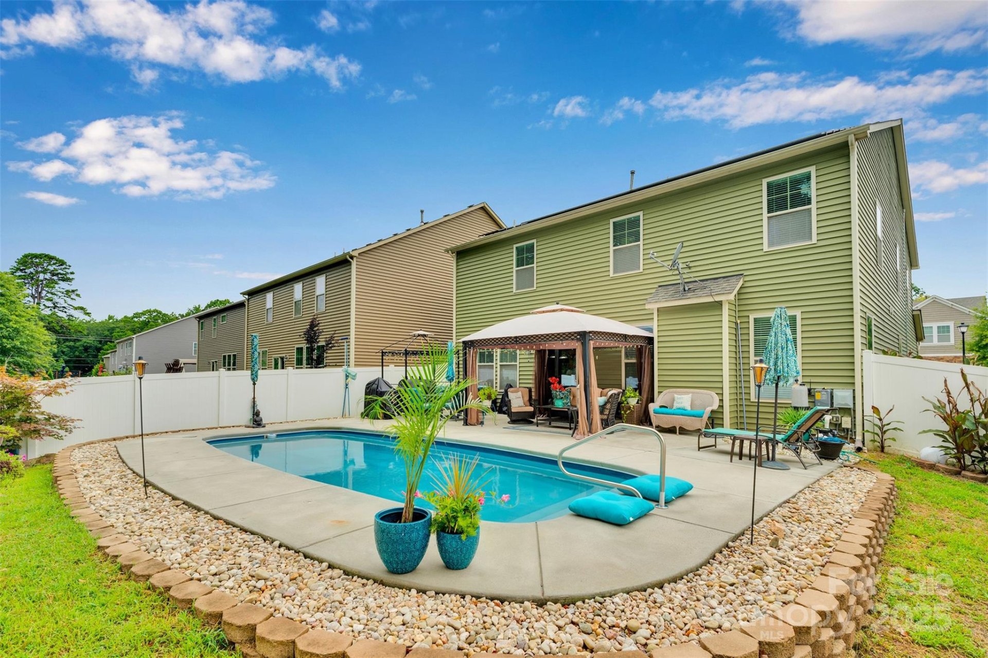 Property at 10108 Michael Crossing Drive, Charlotte, NC 28213