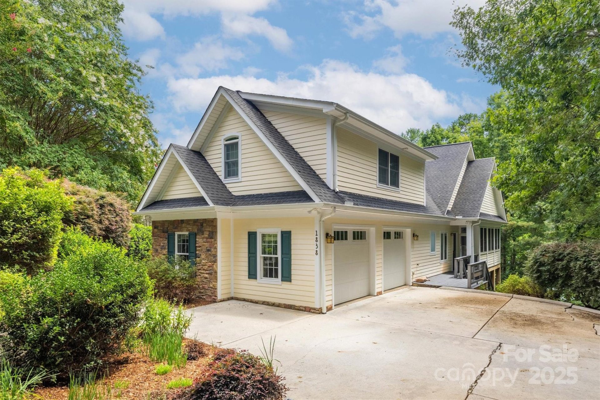 Property image 3 at 1838 Southpointe Drive, Morganton, NC 28655