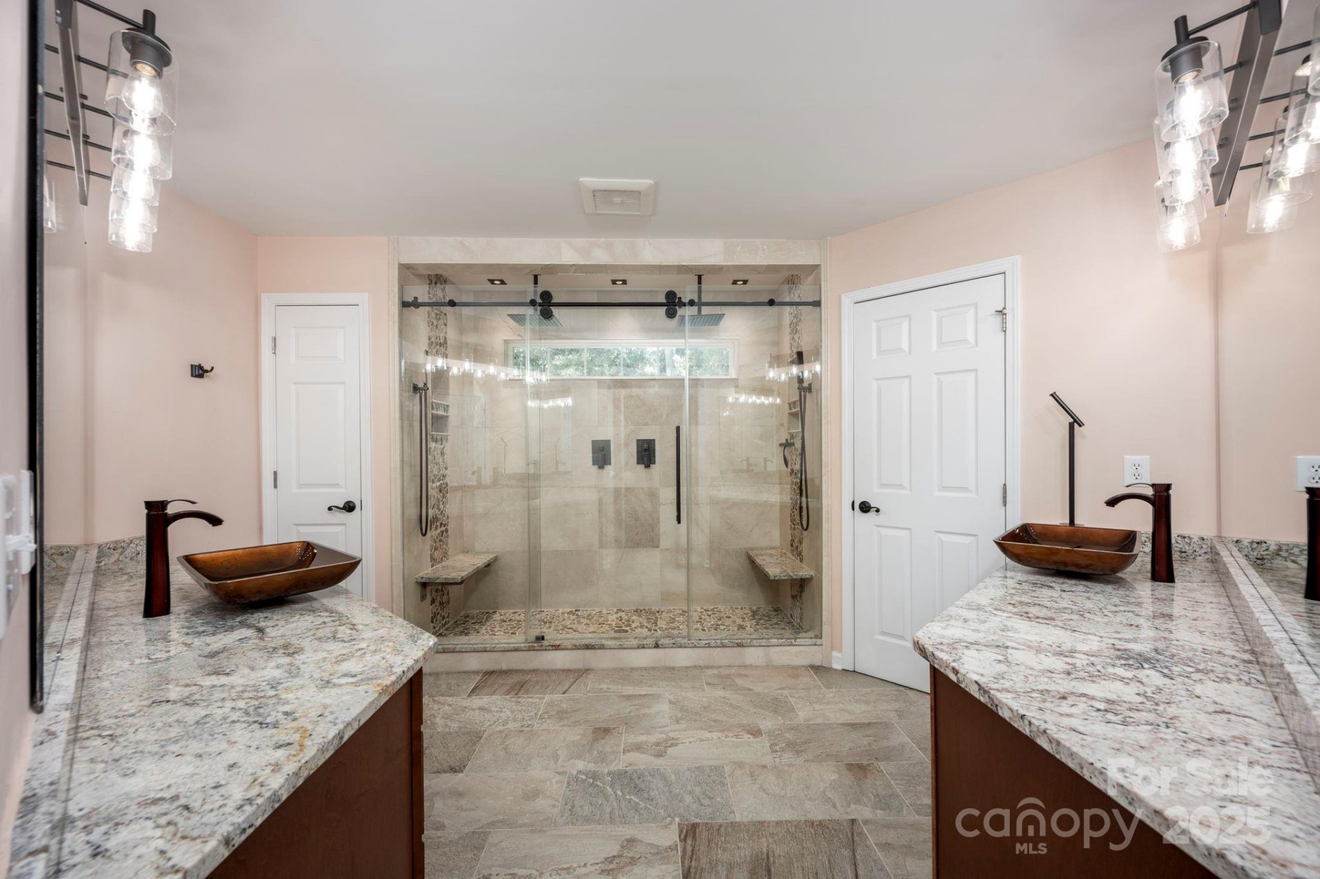 Property image 4 at 2624 Mt Isle Harbor Drive, Charlotte, NC 28214