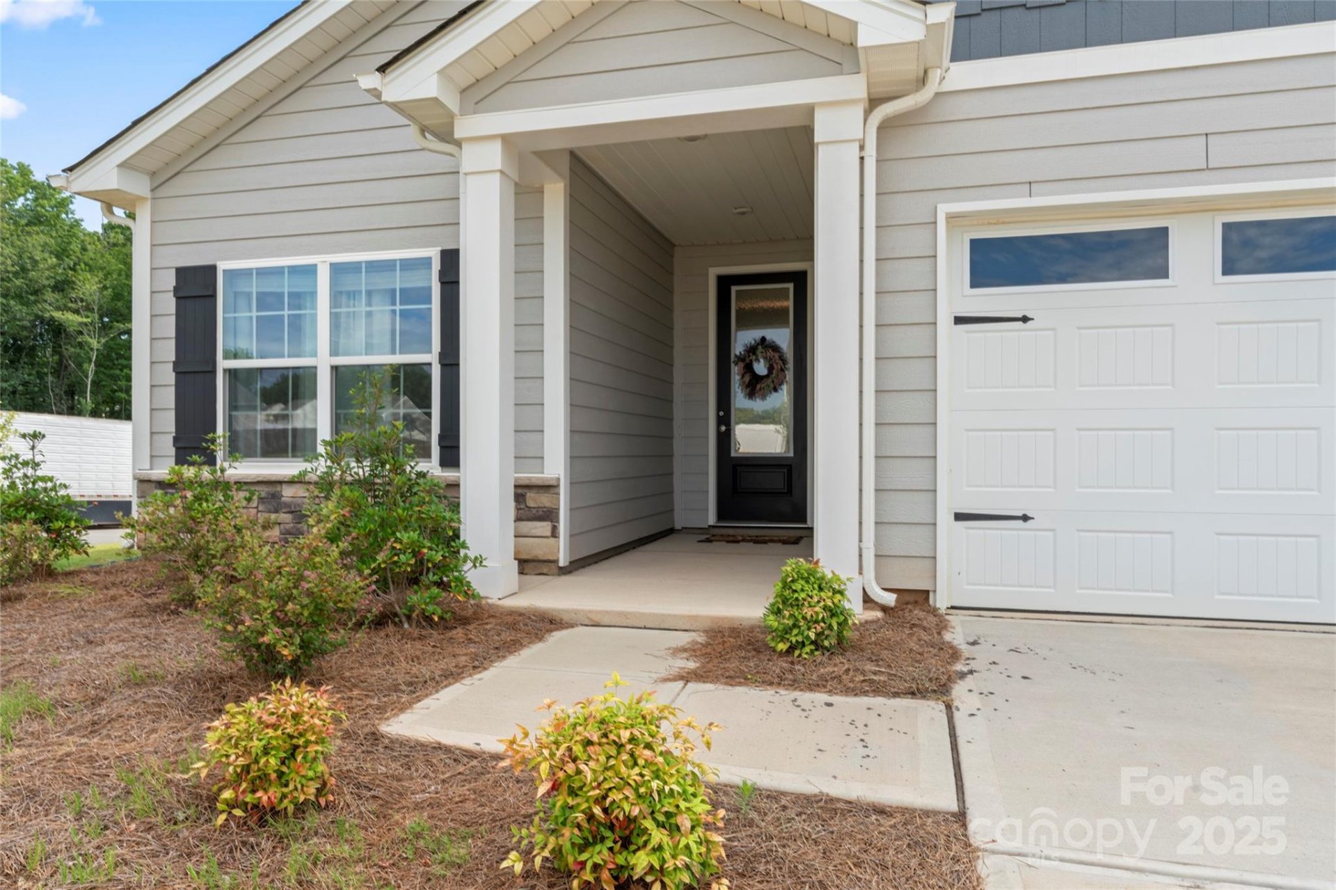 Property image 2 at 101 S Sina Street, Troutman, NC 28166