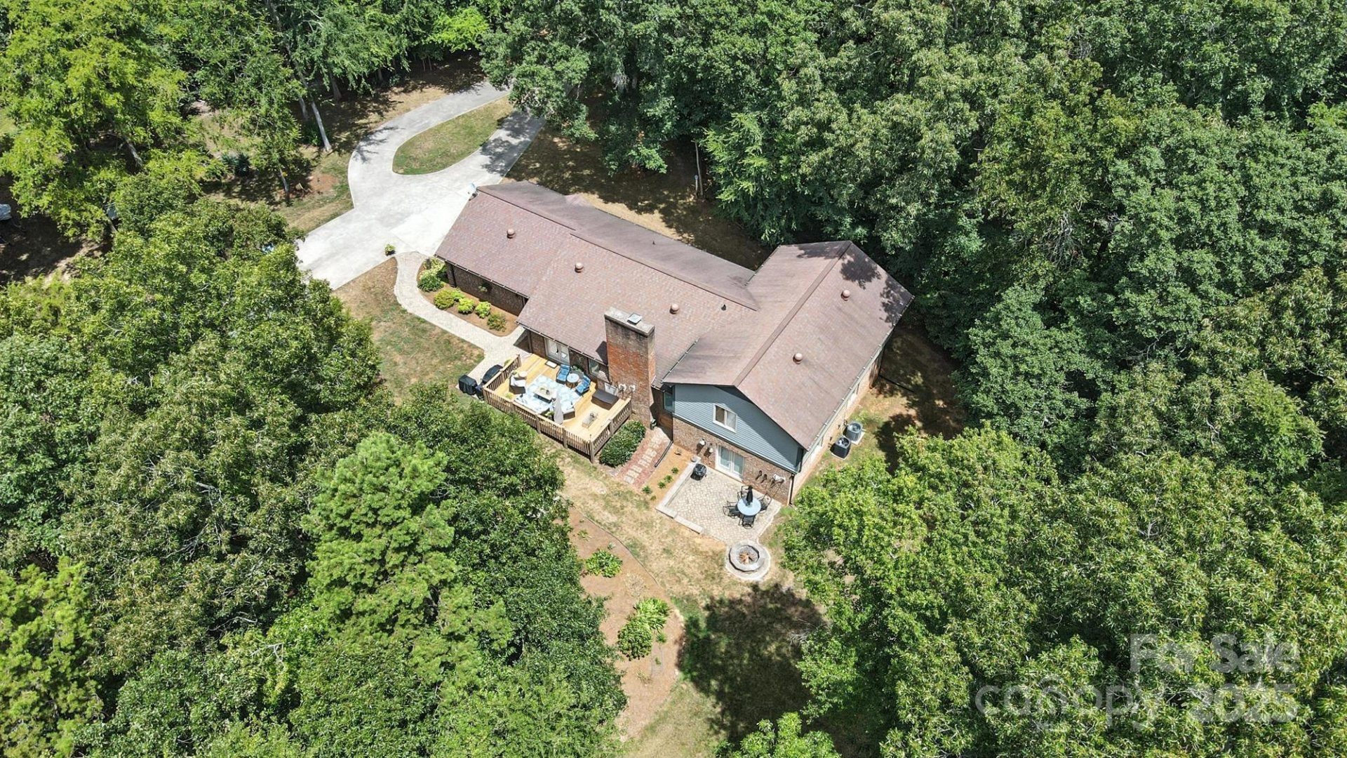 Property image 4 at 208 Falcon Drive, Concord, NC 28025