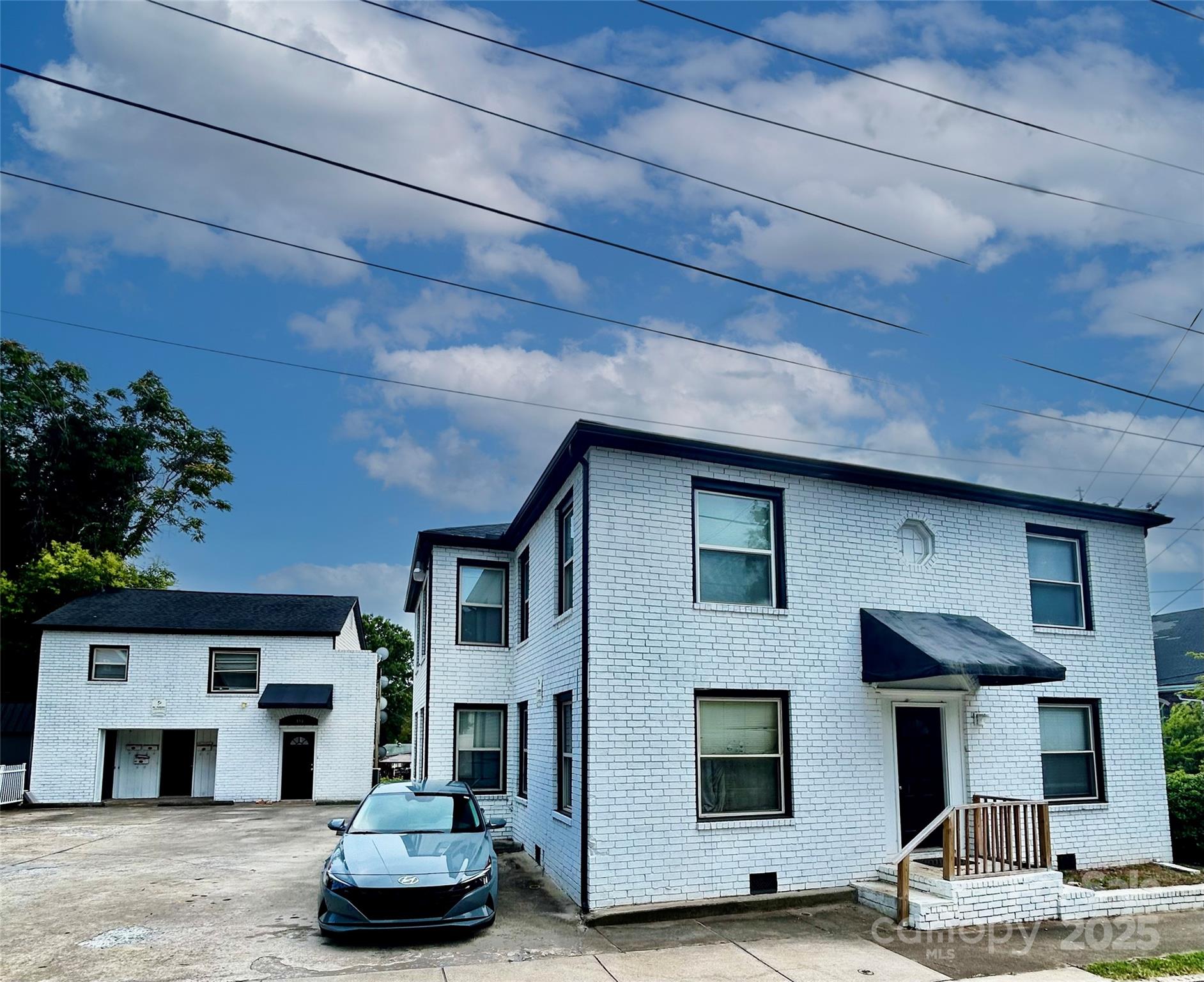 Gibson Village, Concord Community