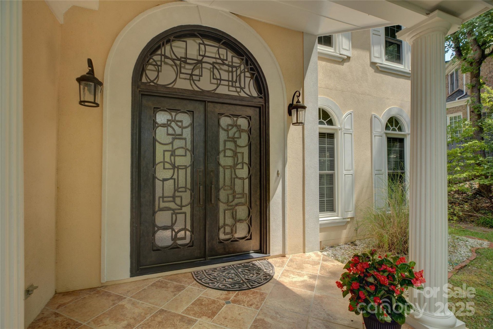 Property image 5 at 15608 Woodland Ridge Lane, Charlotte, NC 28278