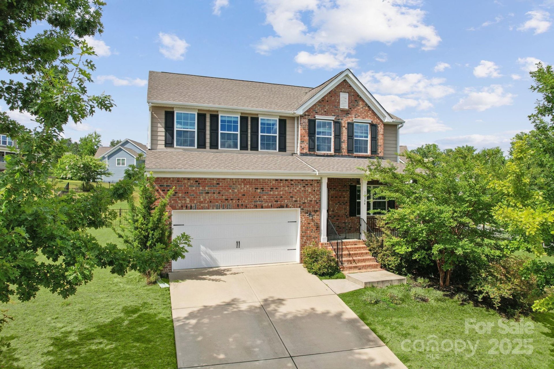 Property image 2 at 16304 Thoroughbred Trace Lane, Charlotte, NC 28278