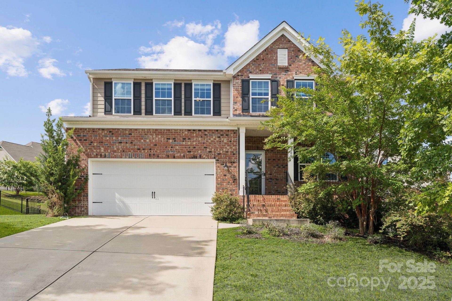 Property image 3 at 16304 Thoroughbred Trace Lane, Charlotte, NC 28278
