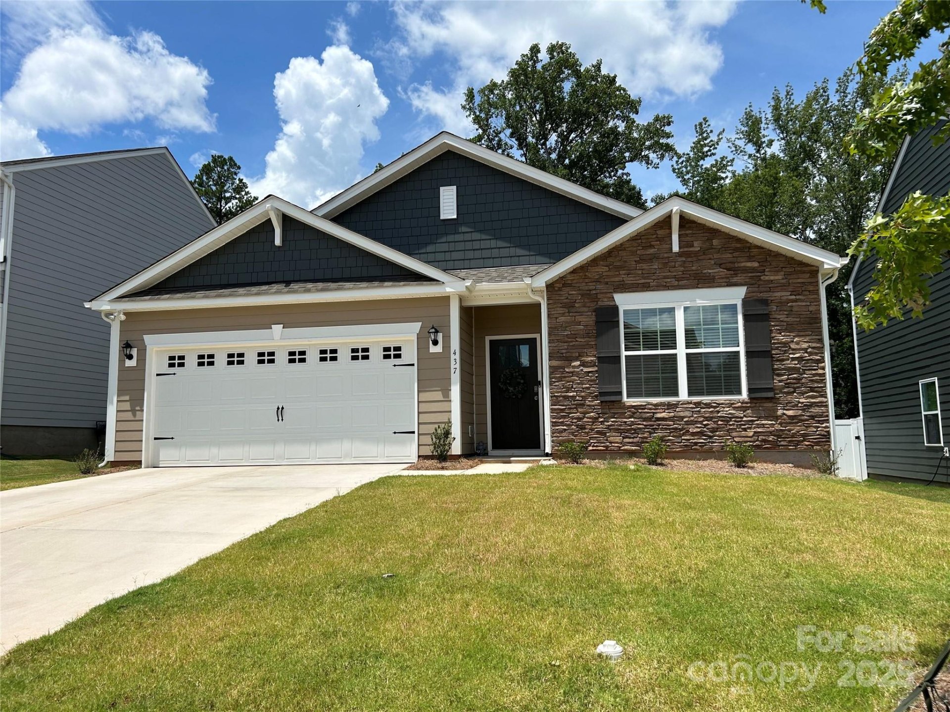 437 Court House Avenue