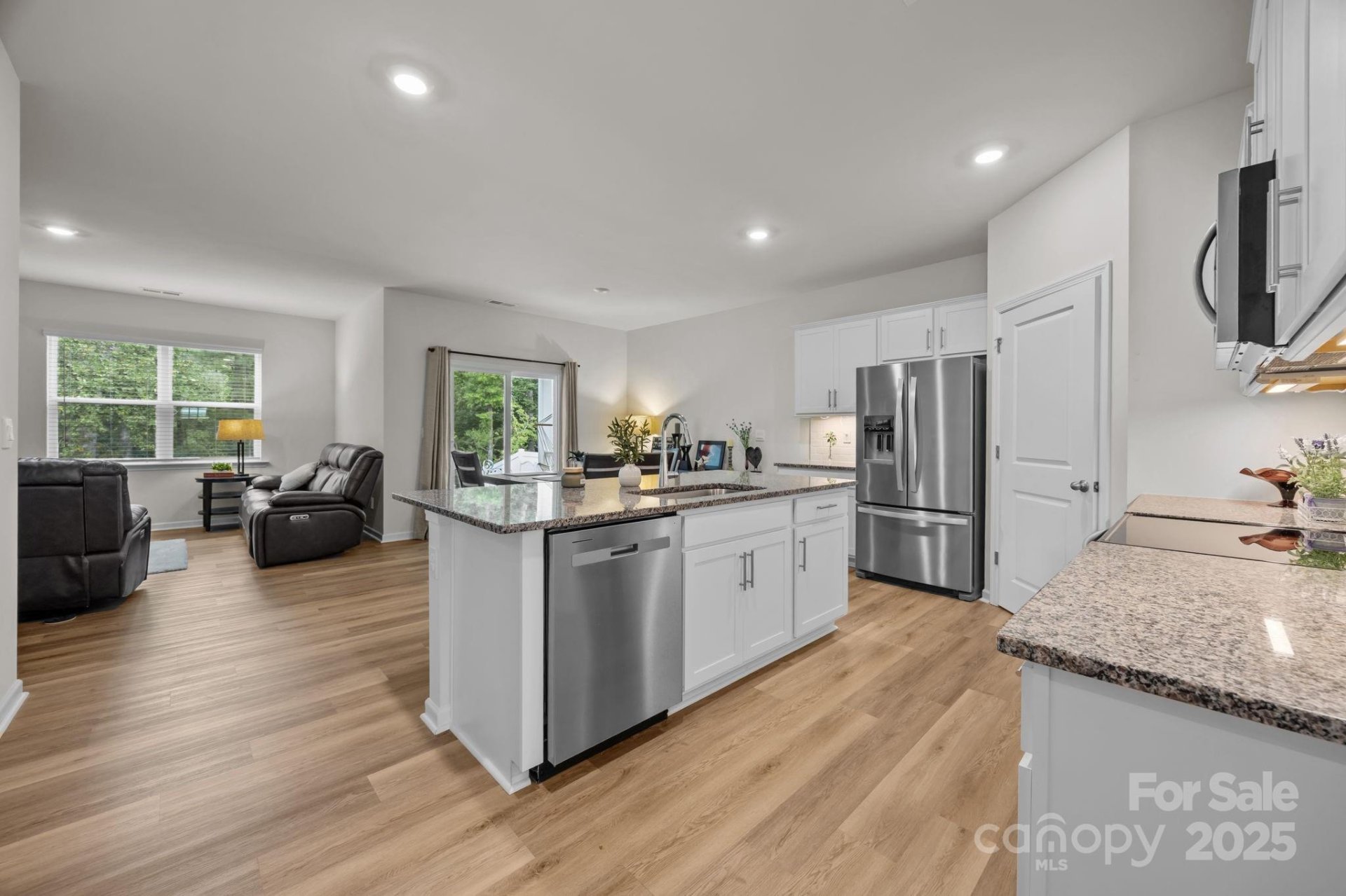 Property image 4 at 437 Court House Avenue, York, SC 29745