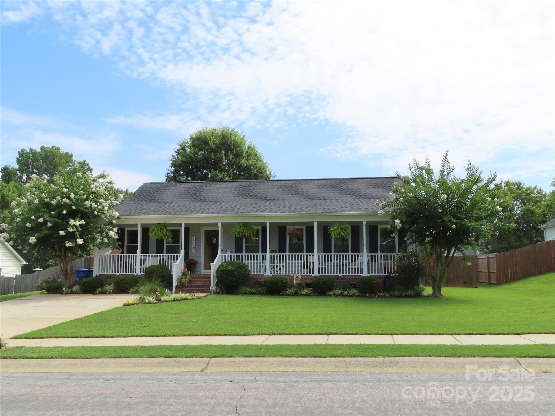 1723 Heathland Drive