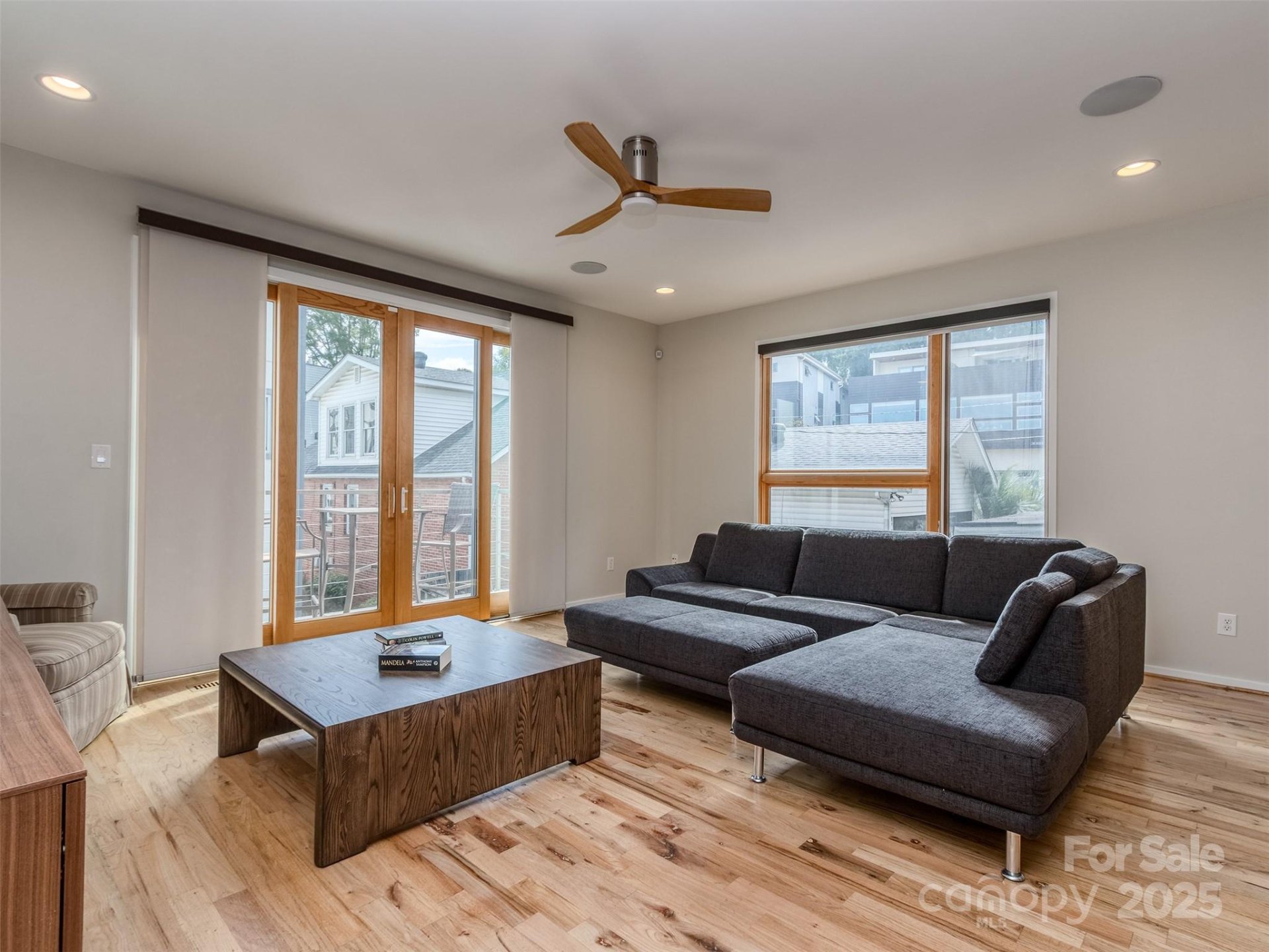 Property image 5 at 915 Westbrook Drive, Charlotte, NC 28202
