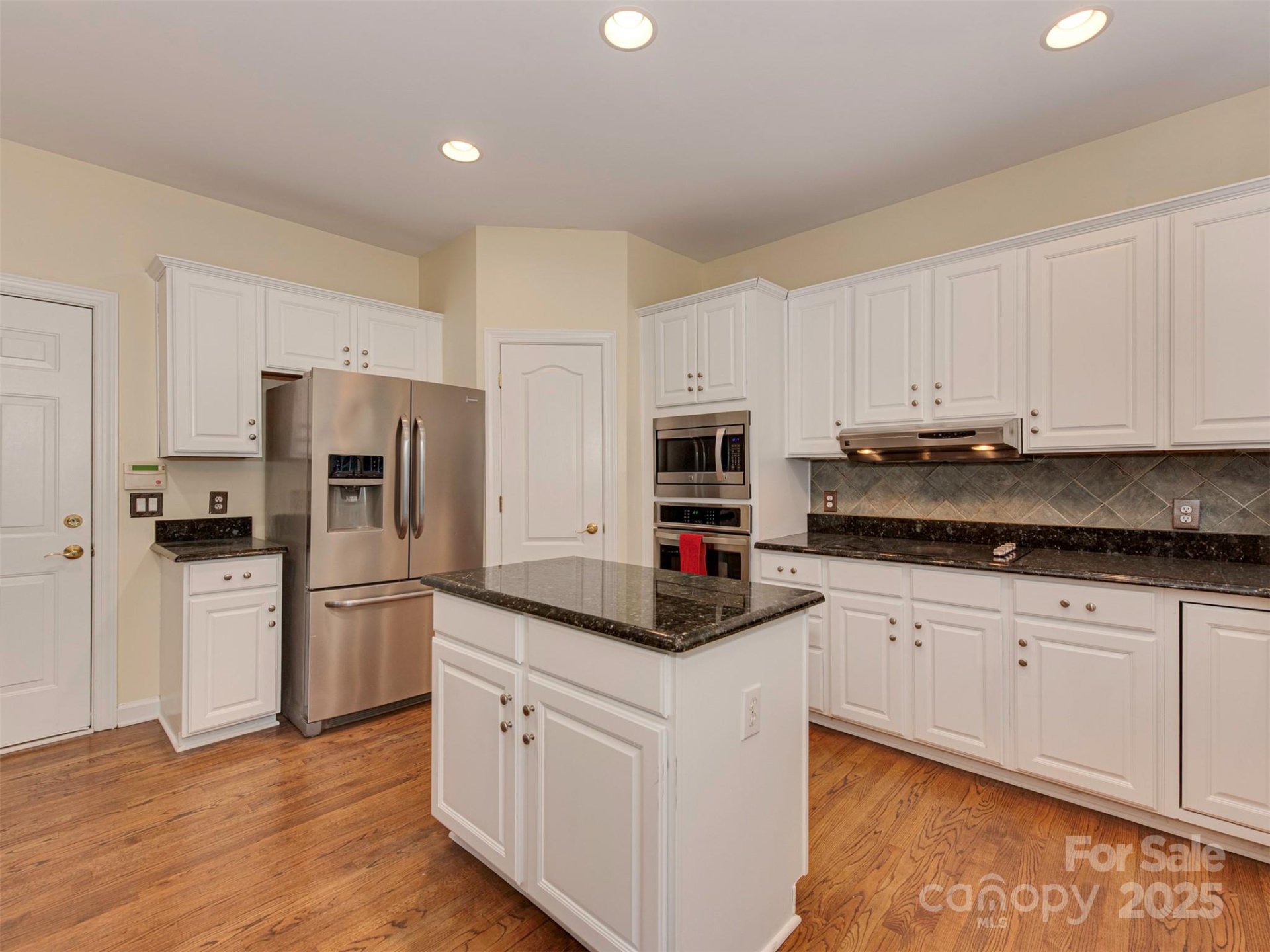 Property image 3 at 3710 Cheleys Ridge Lane, Charlotte, NC 28270