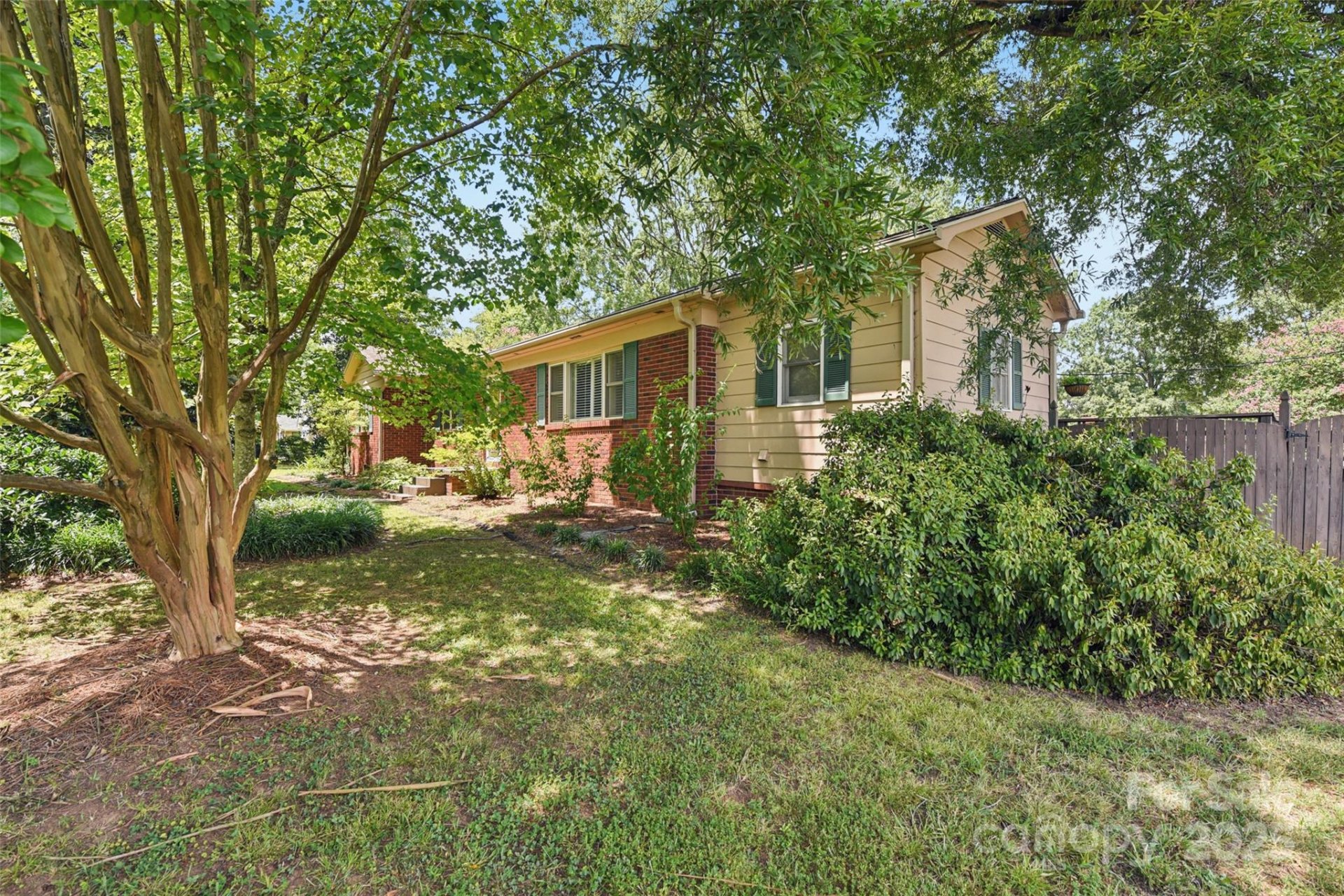 Property image 1 at 419 Plaza Drive, Harrisburg, NC 28075