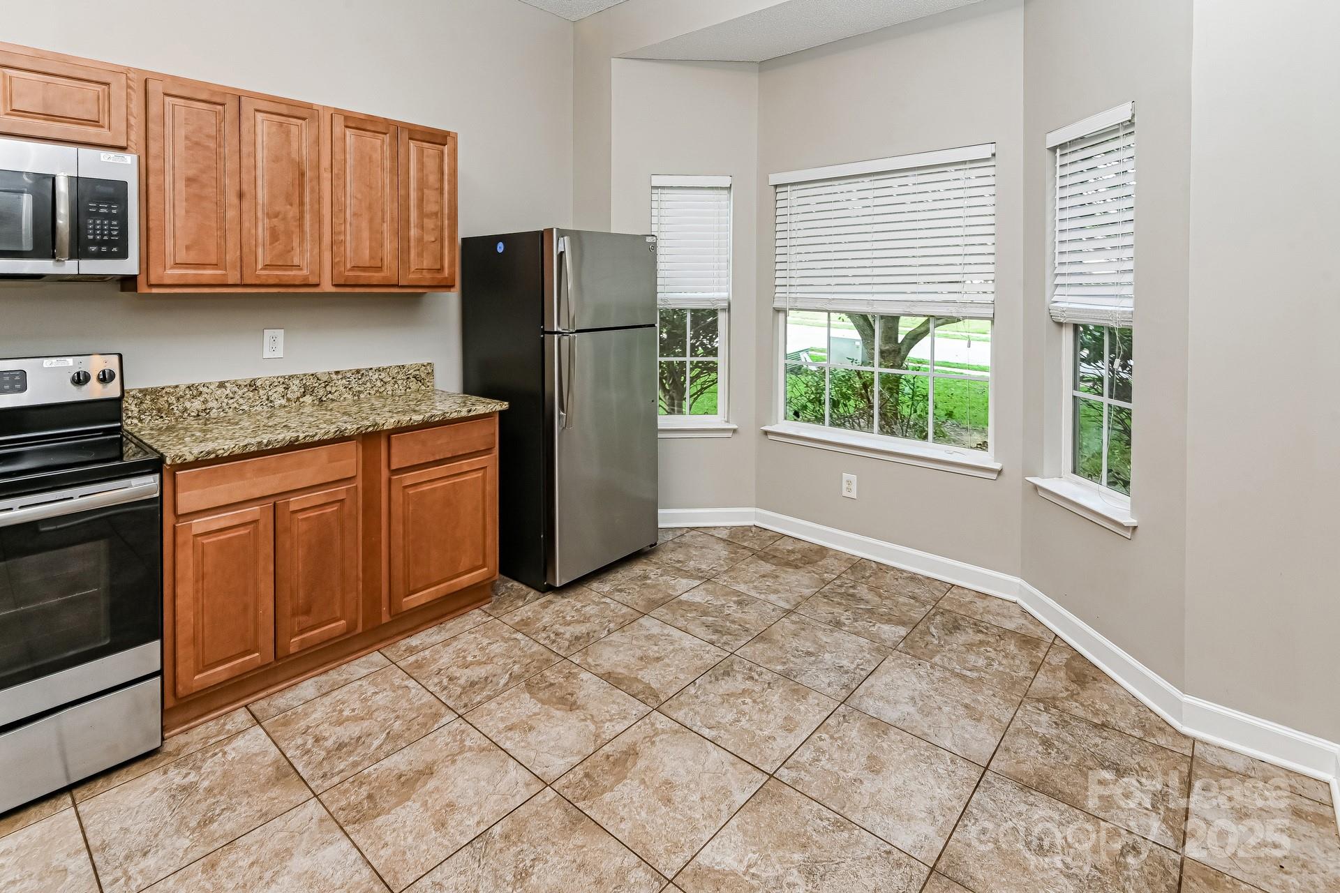Property image 5 at 4335 Looking Glass Lane, Charlotte, NC 28269